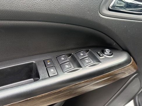 Used 2019 GMC Canyon Denali image 17