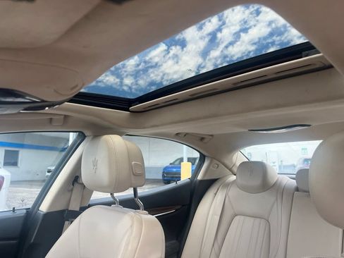 Used 2018 Maserati Ghibli S GranLusso AWD/4WD image 6