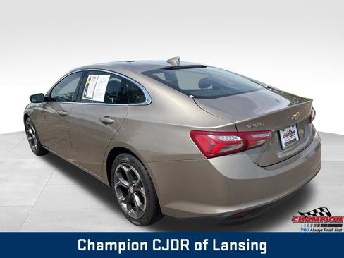 Used 2022 Chevrolet Malibu LT FWD image 5