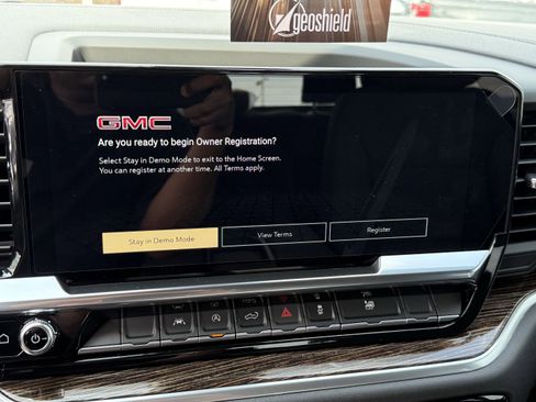 New 2026 GMC Sierra 1500 Elevation image 15