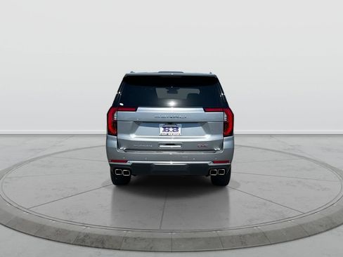 Used 2025 GMC Yukon XL Denali w/ Sun & Power Step Package AWD/4WD image 7