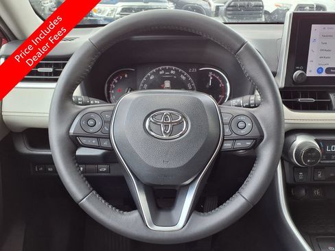 Used 2023 Toyota RAV4 XLE Premium AWD/4WD image 32