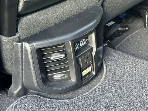 Used 2024 RAM 2500 Laramie w/ Safety Group AWD/4WD image 14