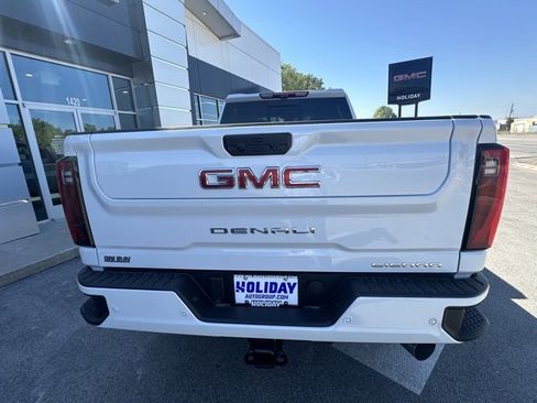 New 2026 GMC Sierra 2500 Denali w/ Denali Reserve Package image 6