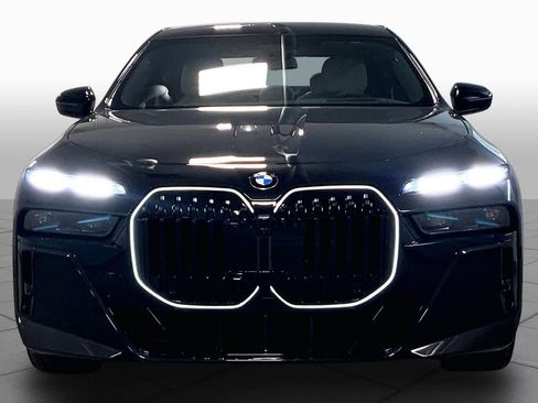 New 2026 BMW 760i xDrive w/ Executive Package AWD/4WD image 3