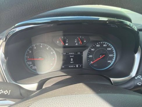 Used 2019 Chevrolet Traverse LS FWD image 4