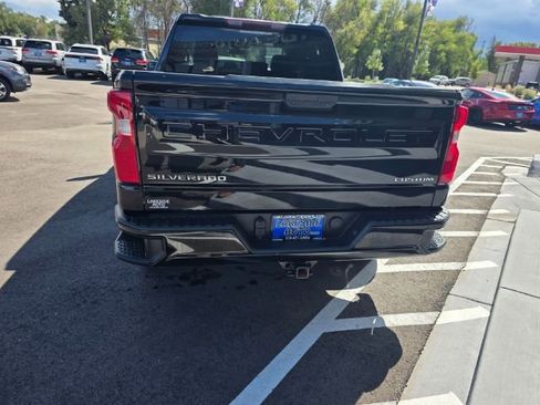 Used 2022 Chevrolet Silverado 1500 Custom image 27