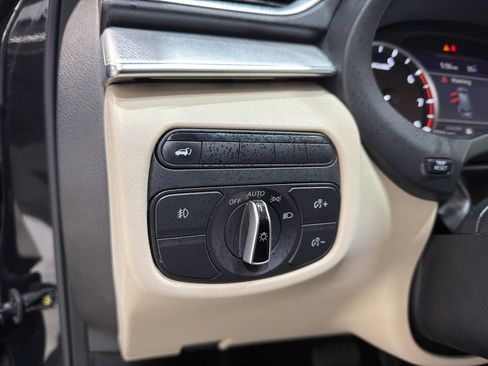 Used 2019 INFINITI QX50 Luxe w/ Navigation Package image 15