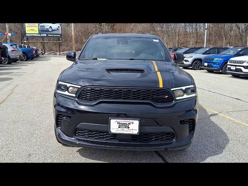 Certified 2023 Dodge Durango R/T w/ Hemi Orange Plus Package image 3