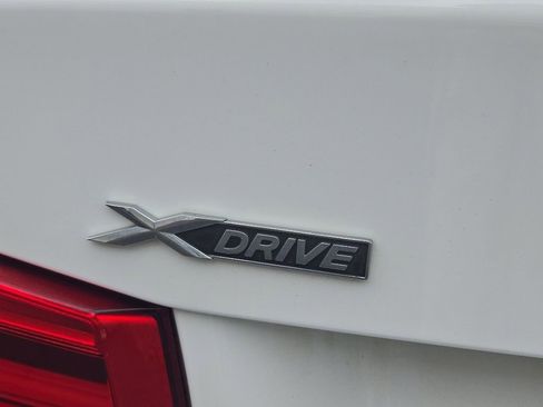 Used 2016 BMW 328i xDrive Sedan AWD/4WD image 7