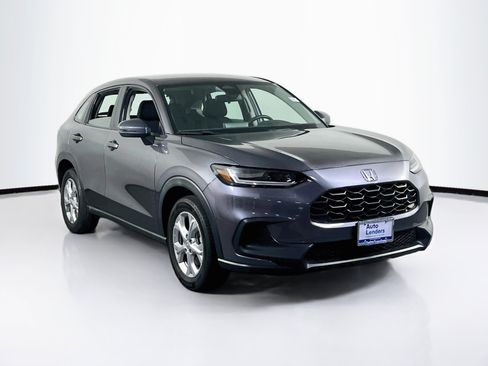 Used 2023 Honda HR-V LX image 3