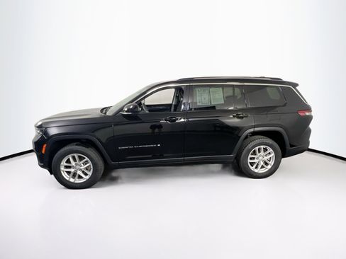 Used 2023 Jeep Grand Cherokee L Laredo image 8