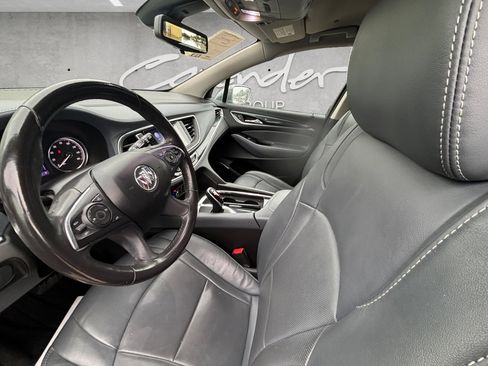 Used 2020 Buick Enclave Essence w/ Sound and Sites Package image 12