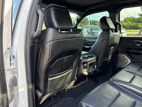 Used 2019 RAM 1500 Limited AWD/4WD image 9