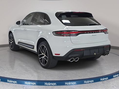 Used 2022 Porsche Macan AWD/4WD image 9