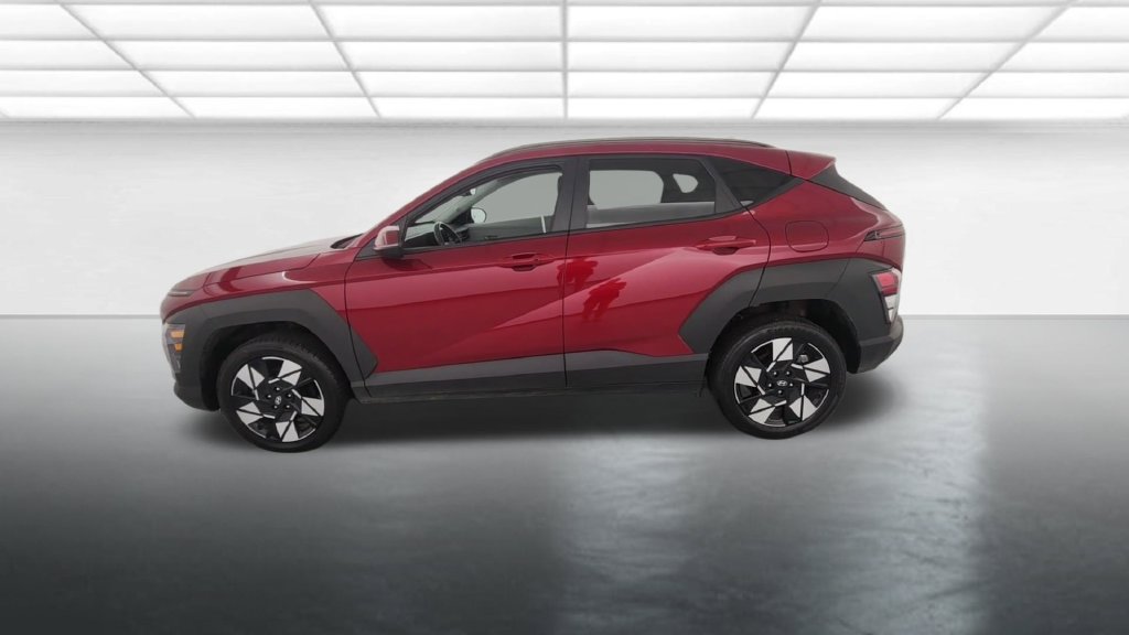 Used 2024 Hyundai Kona SEL AWD/4WD image 4