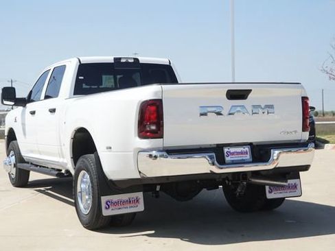 New 2026 RAM 3500 Tradesman AWD/4WD image 7