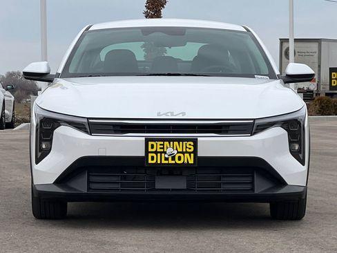 Used 2025 Kia K4 LX image 6