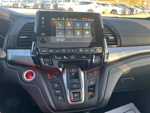 Used 2023 Honda Odyssey Sport image 12