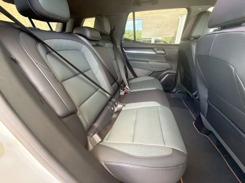 New 2026 GMC Terrain AT4 w/ Technology Package II AWD/4WD image 14