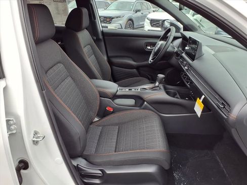 New 2026 Honda HR-V Sport image 13