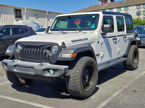 Used 2022 Jeep Wrangler Unlimited Sport AWD/4WD image 1