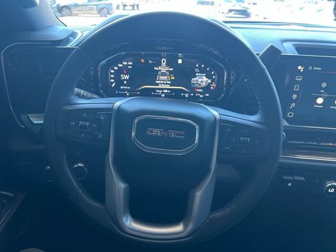 Used 2023 GMC Sierra 1500 Elevation AWD/4WD image 15