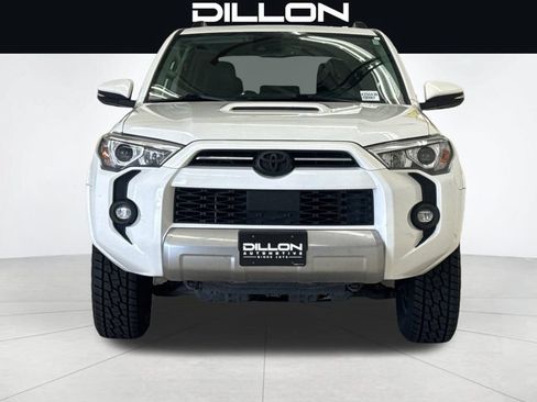 Used 2021 Toyota 4Runner TRD Off-Road Premium AWD/4WD image 9