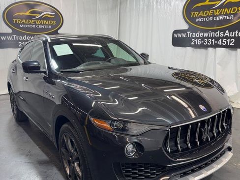 Used 2018 Maserati Levante GranLusso AWD/4WD image 1