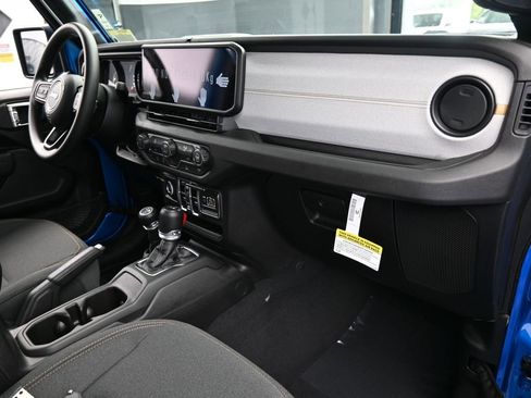 New 2026 Jeep Gladiator Sport image 37