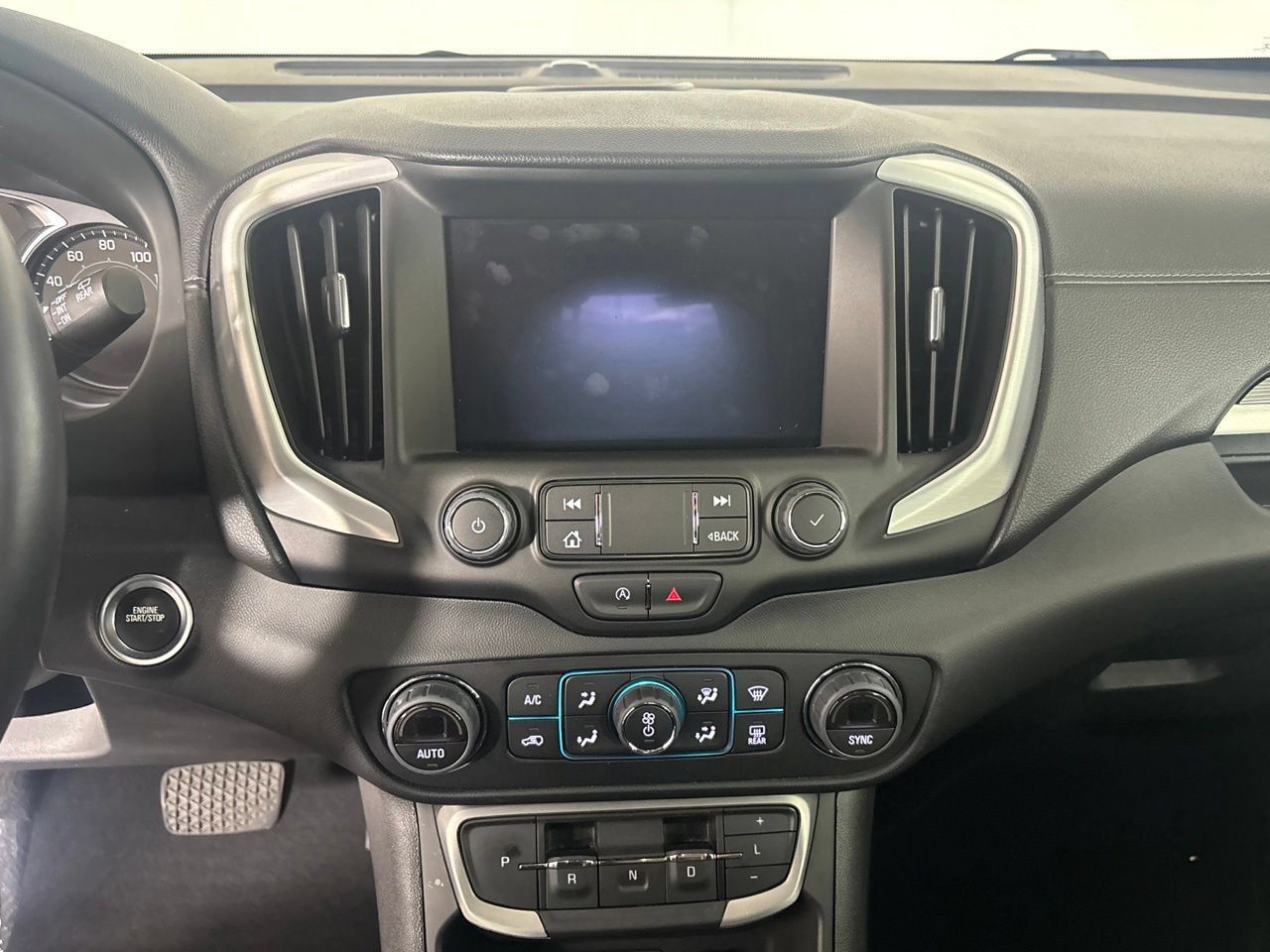 Used 2023 GMC Terrain SLT w/ Infotainment Package II AWD/4WD image 19