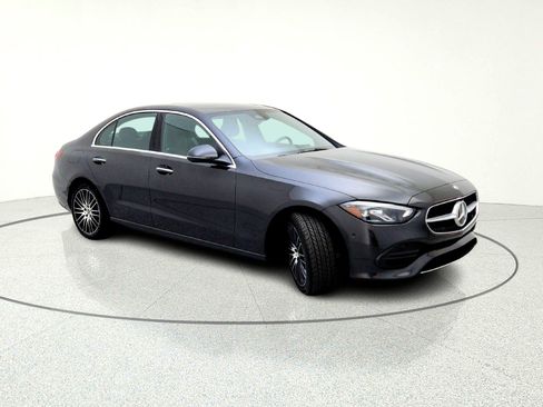 Used 2025 Mercedes-Benz C 300 Sedan image 6