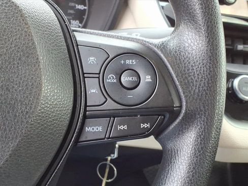 Used 2024 Toyota Corolla LE image 45