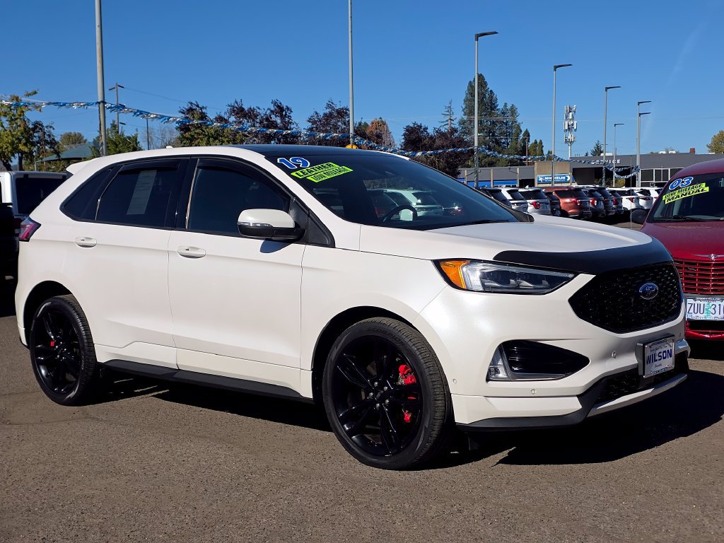 Used 2019 Ford Edge ST w/ Equipment Group 401A AWD/4WD image 29