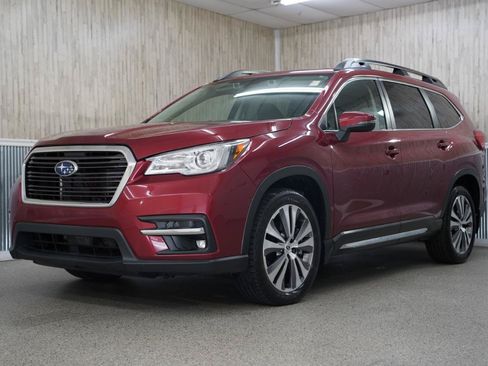 Used 2022 Subaru Ascent Limited w/ Technology Package AWD/4WD image 4