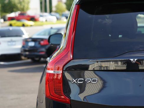 Used 2016 Volvo XC90 T6 image 25
