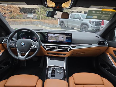 Certified 2023 BMW 330i xDrive Sedan w/ Premium Package image 18
