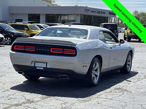 Used 2020 Dodge Challenger SXT RWD image 30