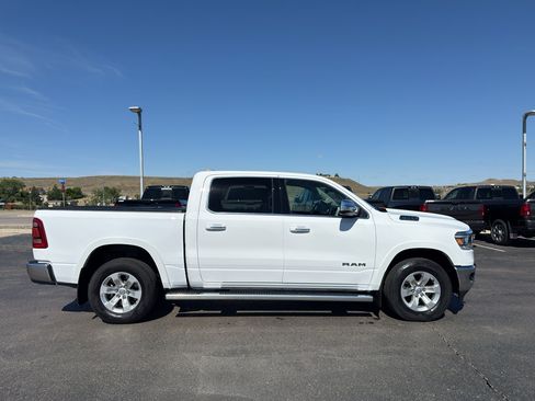 Used 2022 RAM 1500 Laramie AWD/4WD image 4