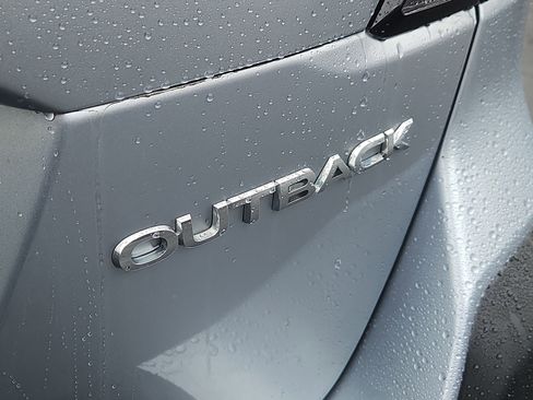 Certified 2025 Subaru Outback image 5