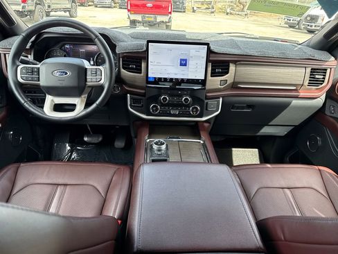 Certified 2022 Ford Expedition Max Limited image 6