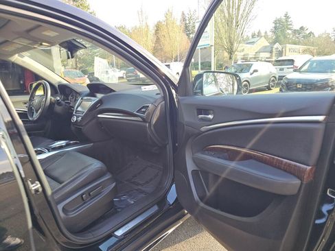 Used 2018 Acura MDX SH-AWD image 12