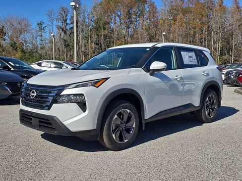 New 2026 Nissan Rogue SV image 4