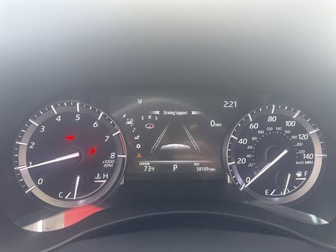 Used 2022 Toyota Highlander Platinum AWD/4WD image 18