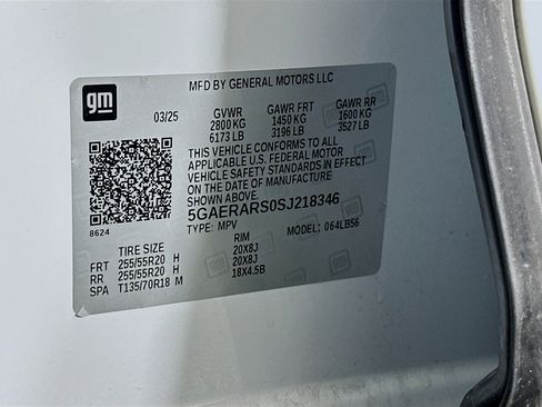 Used 2025 Buick Enclave Preferred image 12