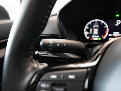Used 2025 Honda CR-V EX-L image 13