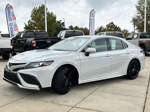 Used 2024 Toyota Camry XSE image 22