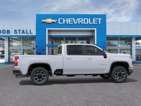 Used 2026 Chevrolet Silverado 2500 LT w/ All Star Edition AWD/4WD image 5