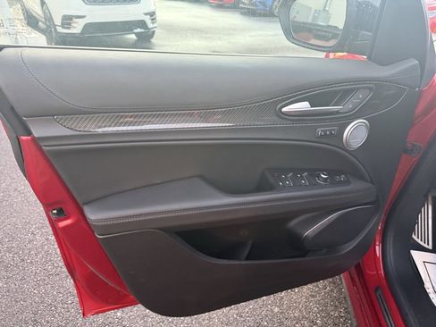 Used 2022 Alfa Romeo Stelvio Quadrifoglio w/ Active Assist Plus Package image 16