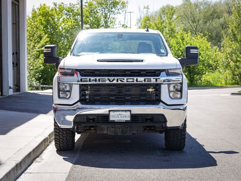 Used 2021 Chevrolet Silverado 2500 LT w/ Fleet Comfort Package AWD/4WD image 9
